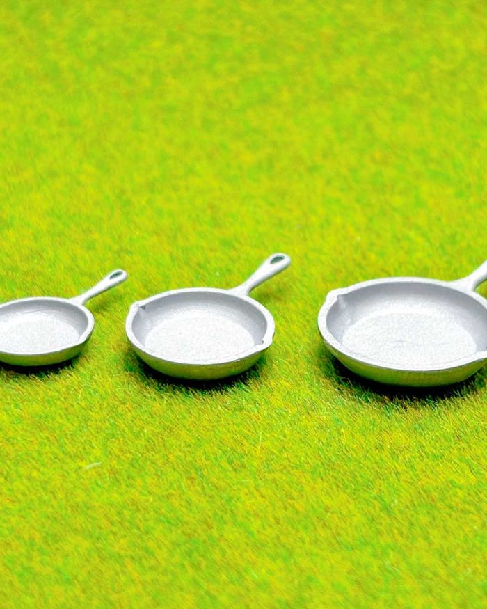 REAL MINIATURE CAMP – スキレット セット